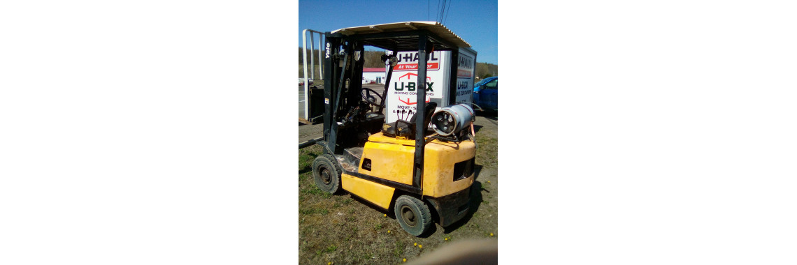 Yale Fork Lift